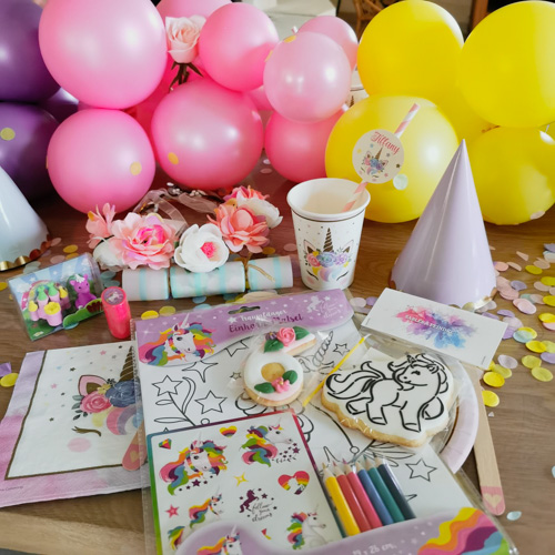 thème « licorne » qui est l’un des thèmes les plus demandés pour les anniversaires des petites filles.